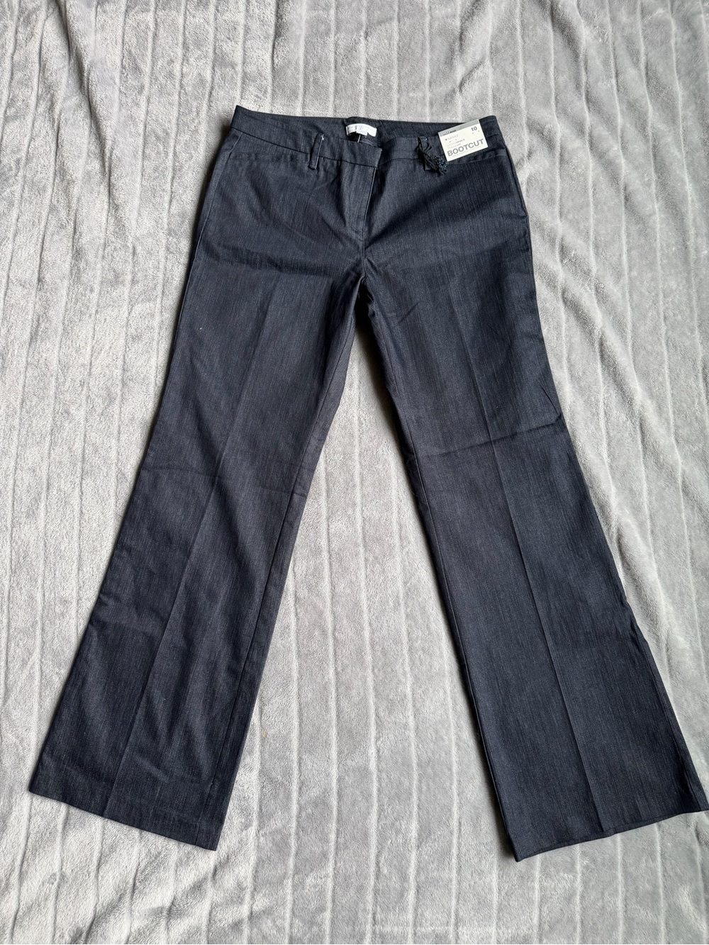 NY & Co. Women’s Bootcut Mid-Rise Summer Stretch Dress Pants -NWT